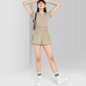 High rise paperbag olive cargo shorts